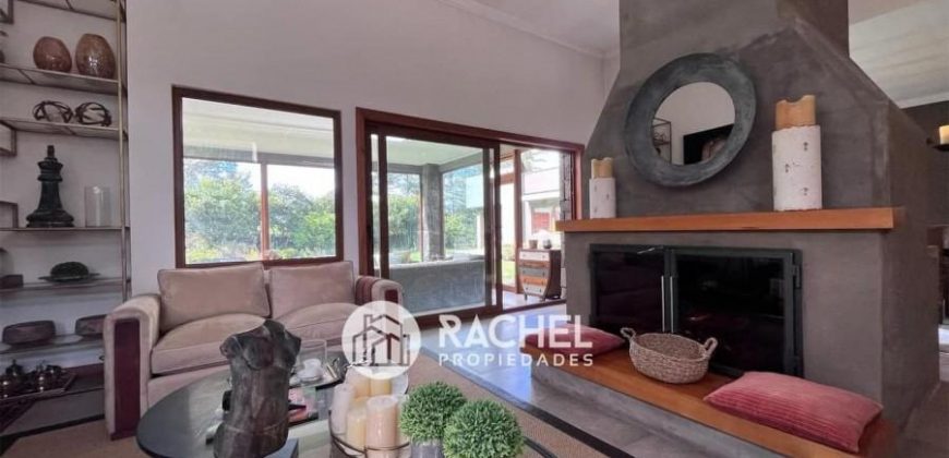 SE VENDE ESPECTACULAR CASA MEDITERRANEA EN CONSOLIDADO CONDOMINIO DE TEMUCO