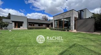 SE VENDE ESPECTACULAR CASA MEDITERRANEA EN CONSOLIDADO CONDOMINIO DE TEMUCO