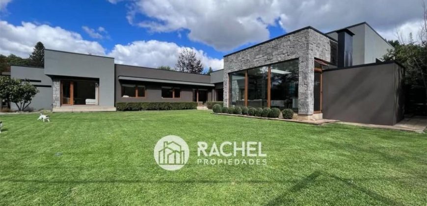 SE VENDE ESPECTACULAR CASA MEDITERRANEA EN CONSOLIDADO CONDOMINIO DE TEMUCO