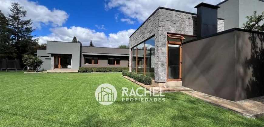 SE VENDE ESPECTACULAR CASA MEDITERRANEA EN CONSOLIDADO CONDOMINIO DE TEMUCO