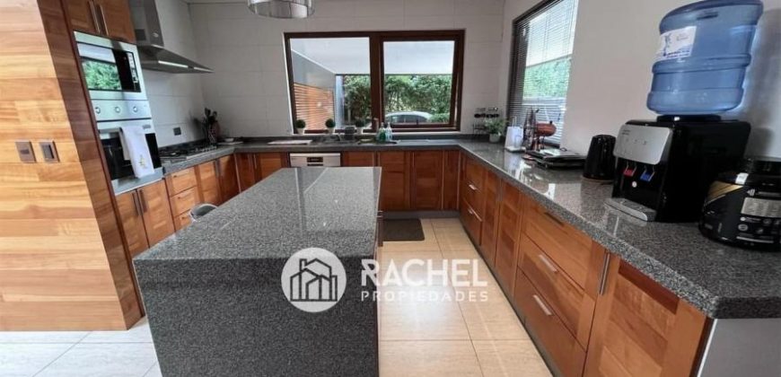 SE VENDE ESPECTACULAR CASA MEDITERRANEA EN CONSOLIDADO CONDOMINIO DE TEMUCO