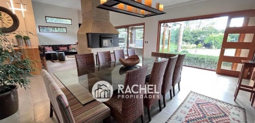SE VENDE ESPECTACULAR CASA MEDITERRANEA EN CONSOLIDADO CONDOMINIO DE TEMUCO