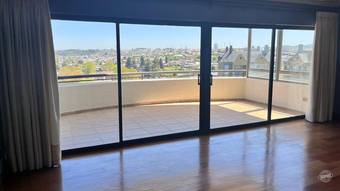 Vendemos amplio y luminoso departamento en Edificio El Conquistado