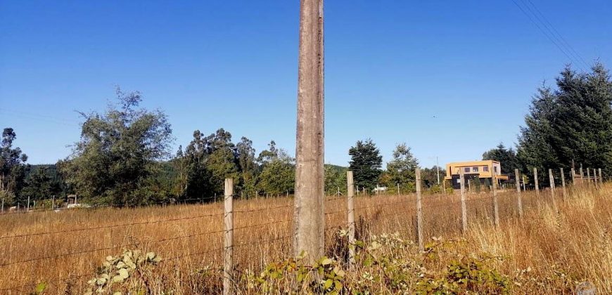 Vendemos bonita parcela en tranquilo condominio en sector Pumalal