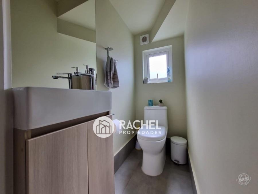 EN VENTA CASA SEMI NUEVA EN CONDOMINIO MEDITERRANEO