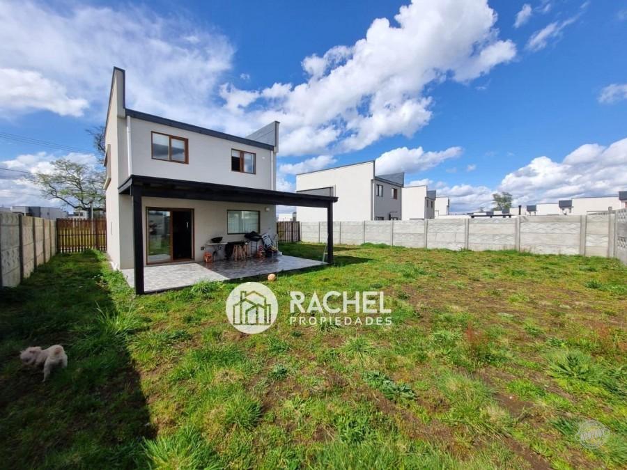 EN VENTA CASA SEMI NUEVA EN CONDOMINIO MEDITERRANEO