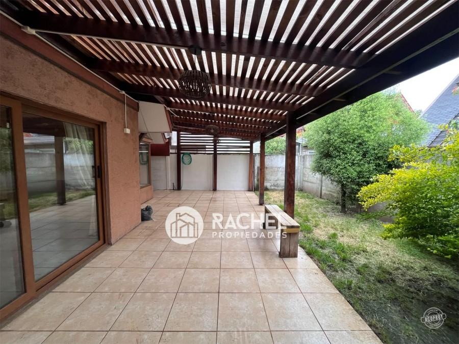 SE VENDE LINDA CASA DE 4D- SECTOR LAS ENCINAS