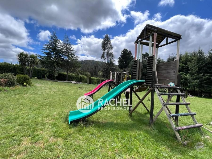 SE VENDE PRECIOSA CASA EN PARCELA