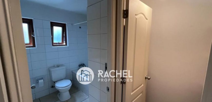 SE VENDE LINDA CASA DE 4D- SECTOR LAS ENCINAS