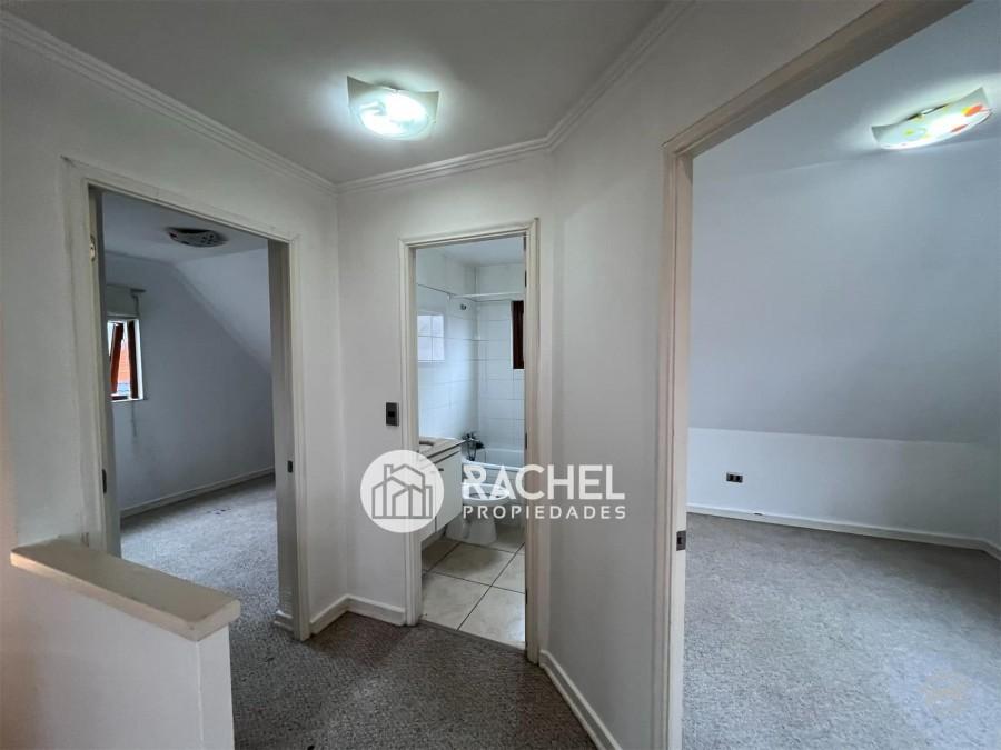 SE VENDE LINDA CASA DE 4D- SECTOR LAS ENCINAS