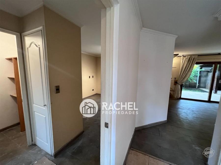 SE VENDE LINDA CASA DE 4D- SECTOR LAS ENCINAS