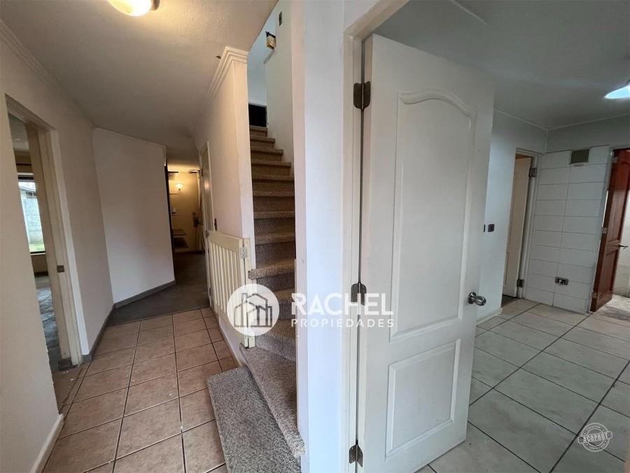 SE VENDE LINDA CASA DE 4D- SECTOR LAS ENCINAS