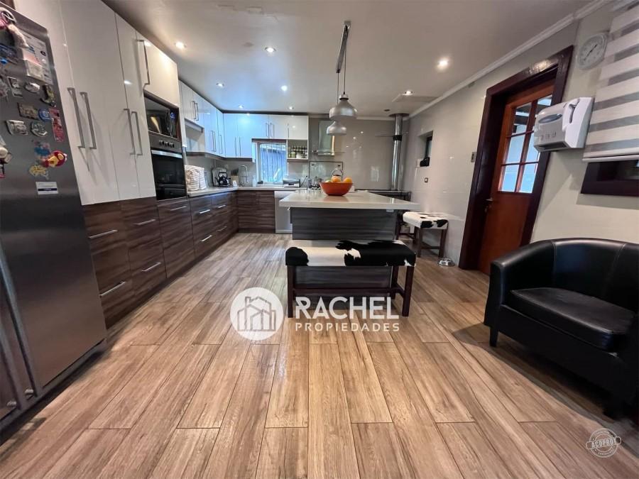 SE VENDE PRECIOSA CASA EN PARCELA