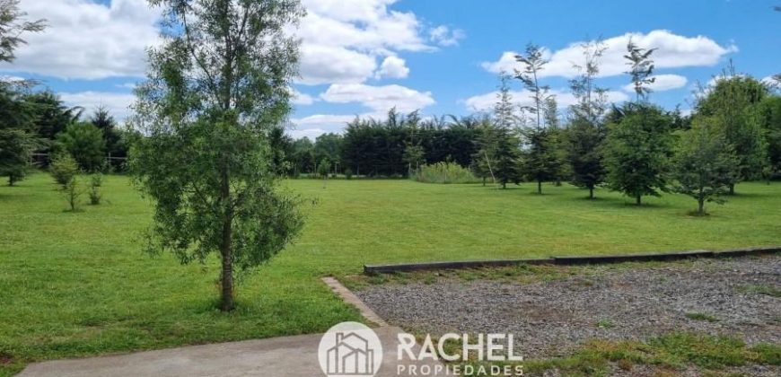EN VENTA HERMOSA CASA EN PARCELA SECTOR PUMALAL