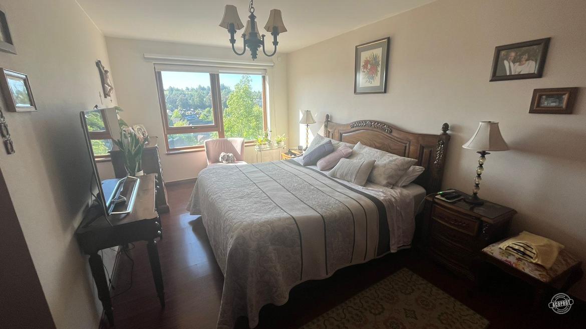 Vendemos amplio departamento en Condominio Cumbres del Sur