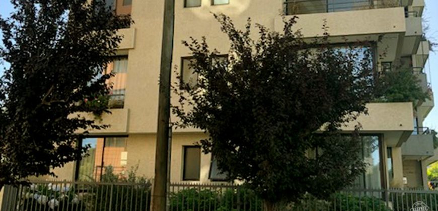 Vendemos amplio departamento dúplex a pasos de la Av. Alemania