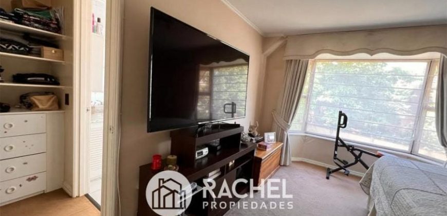 EN VENTA GRAN CASA SECTOR BARRIO INGLES