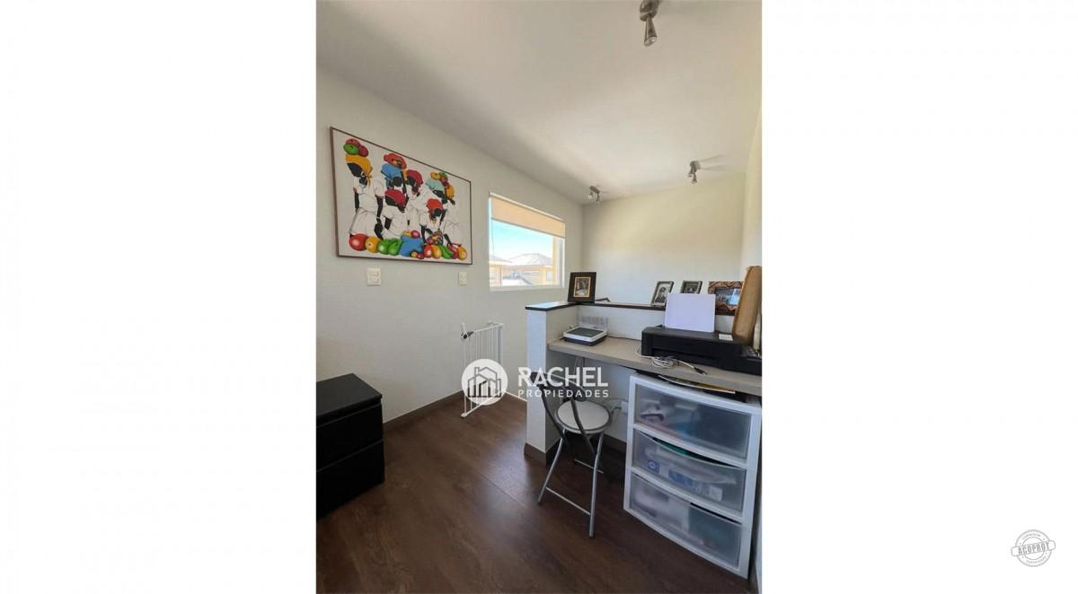 SE ARRIENDA HERMOSA CASA CONDOMINIO ANTUMALAL