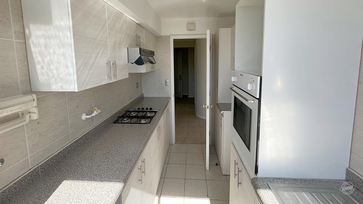 Arrendamos departamento en Condominio Los Pablos