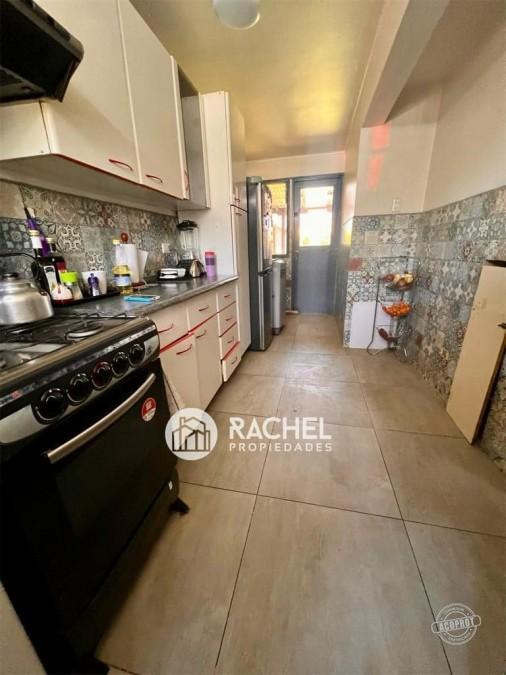 EN VENTA LINDA CASA JUAN PABLO II