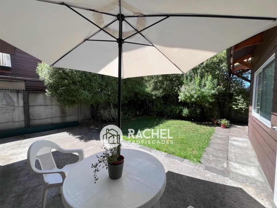 SE VENDE IMPECABLE y ACOGEDORA CASA EN VILLA MARTIN HIRIART