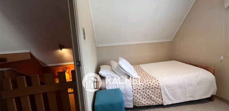 SE VENDE IMPECABLE y ACOGEDORA CASA EN VILLA MARTIN HIRIART