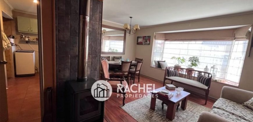 SE VENDE IMPECABLE y ACOGEDORA CASA EN VILLA MARTIN HIRIART