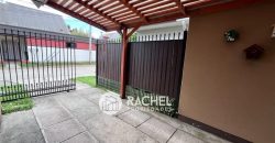 SE VENDE IMPECABLE y ACOGEDORA CASA EN VILLA MARTIN HIRIART