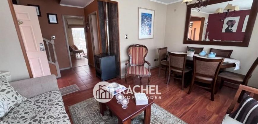 SE VENDE IMPECABLE y ACOGEDORA CASA EN VILLA MARTIN HIRIART