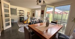 SE VENDE HERMOSA CASA EN LOMAS DE MIRASUR