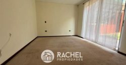 SE ARRIENDA CASA EXCELENTE UBICACIÓN VILLA CAMPALAU