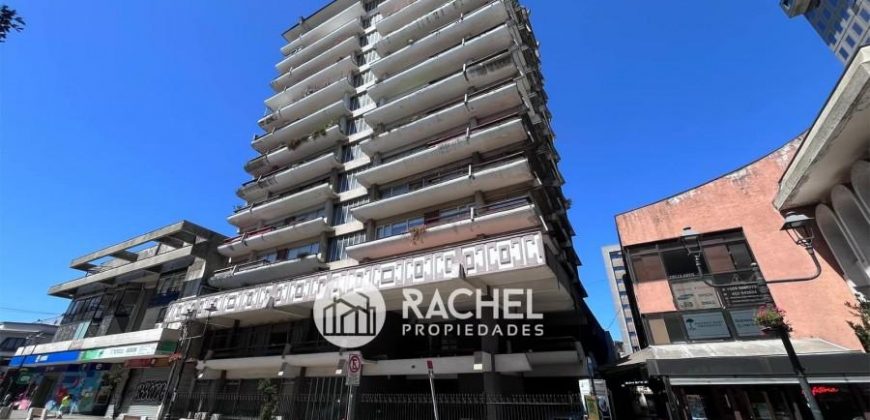 SE VENDE SOLEADO Y AMPLIO DEPTO EN PLENO CENTRO DE TEMUCO