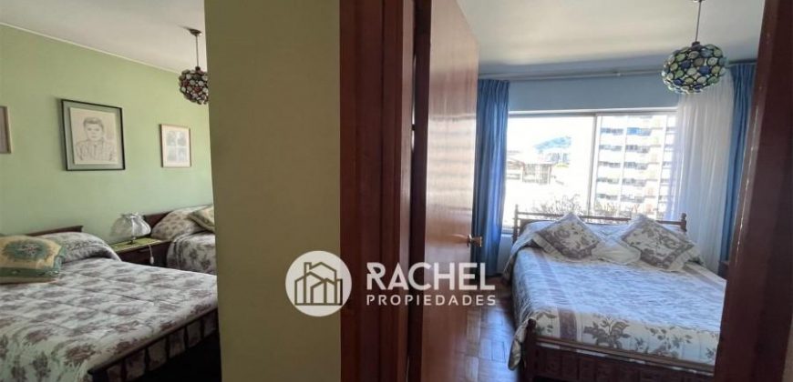 SE VENDE SOLEADO Y AMPLIO DEPTO EN PLENO CENTRO DE TEMUCO