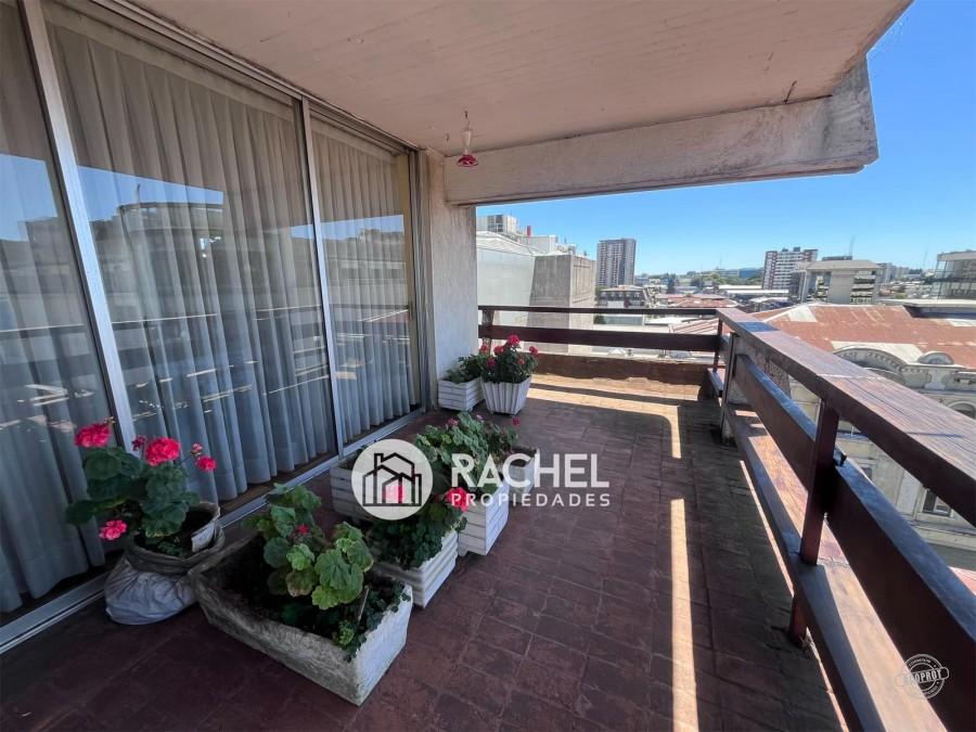 SE VENDE SOLEADO Y AMPLIO DEPTO EN PLENO CENTRO DE TEMUCO