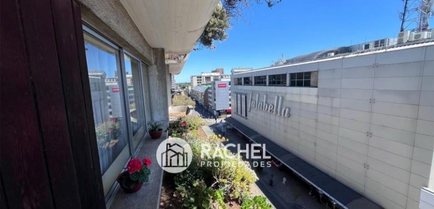 SE VENDE SOLEADO Y AMPLIO DEPTO EN PLENO CENTRO DE TEMUCO