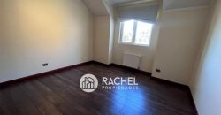 Se vende hermosa casa de estilo canadiense en el Sector Pumalal.