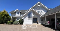 Se vende hermosa casa de estilo canadiense en el Sector Pumalal.