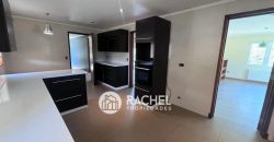Se vende hermosa casa de estilo canadiense en el Sector Pumalal.