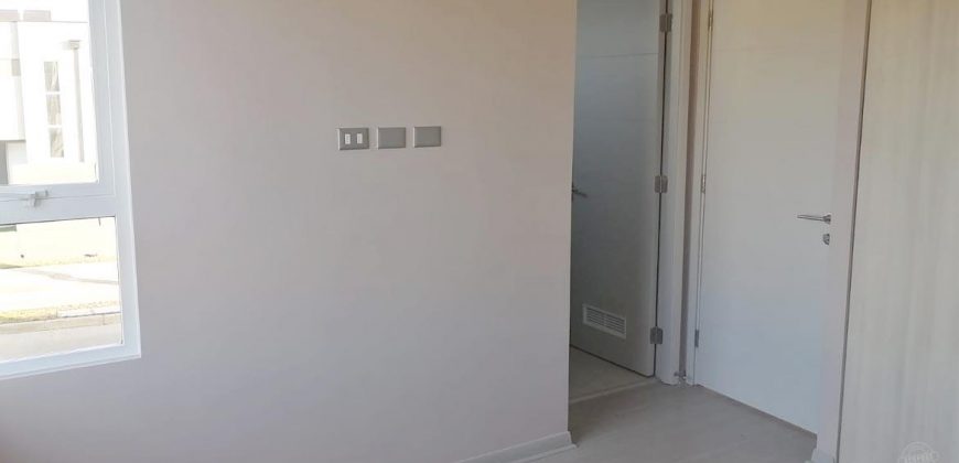 Vendemos casa esquina nueva en Condominio Terranova