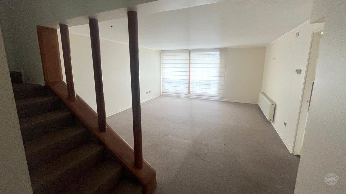 Vendemos amplio departamento dúplex en Condominio las Encinas