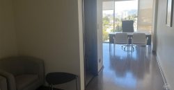 Vendemos oficina en Edificio Business Center