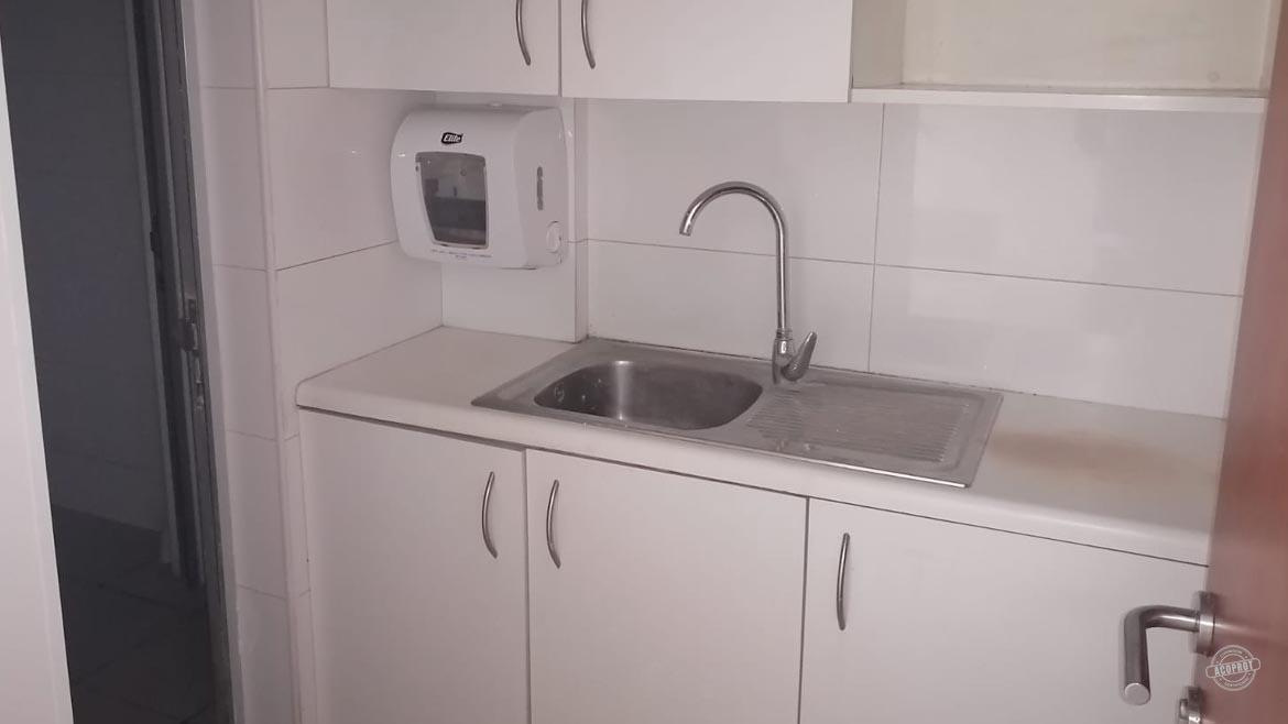 Arrendamos amplio local comercial con gran visibilidad en el centro de Temuco