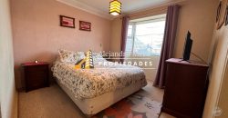 SE VENDE CASA EN ARBOLEDA DEL PORTAL