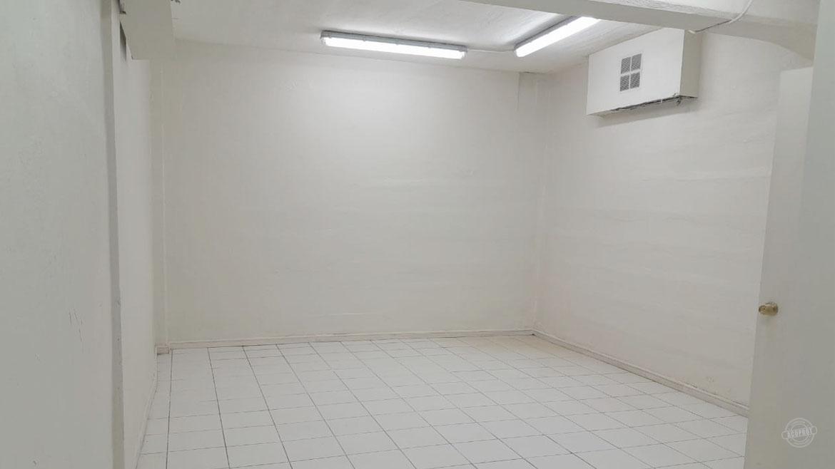 Arrendamos gran local comercial en excelente ubicación.