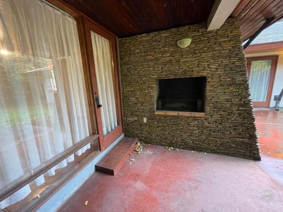 Linda Casa Ubicada En Pasaje Lorena, Próxima Av. Alemania