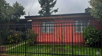 Vendemos amplia  casa en villa Imperial