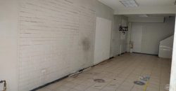 Arrendamos local comercial en calle Miraflores
