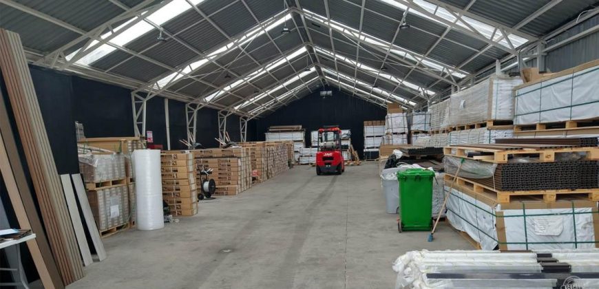 ARRENDAMOS AMPLIAS BODEGAS EN SALIDA SUR, SECTOR LICANCO TEMUCO