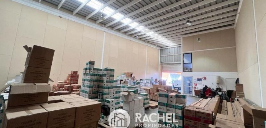 SE VENDE 8 BODEGAS EN PADRE LAS CASAS EN WORK CENTER