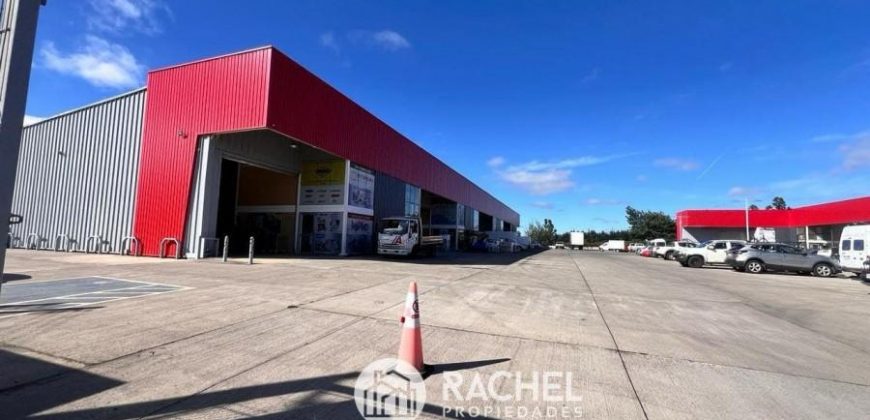 SE VENDE 8 BODEGAS EN PADRE LAS CASAS EN WORK CENTER